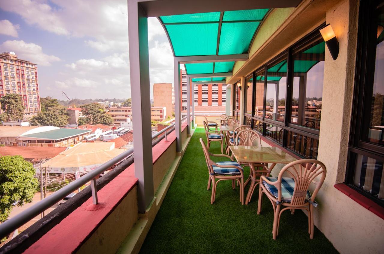 The Crossroads Hotel, Westlands Найроби Экстерьер фото